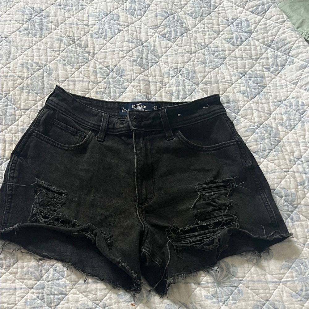 Hollister Women's Distressed Black Jean Shorts - Size 3 or 26